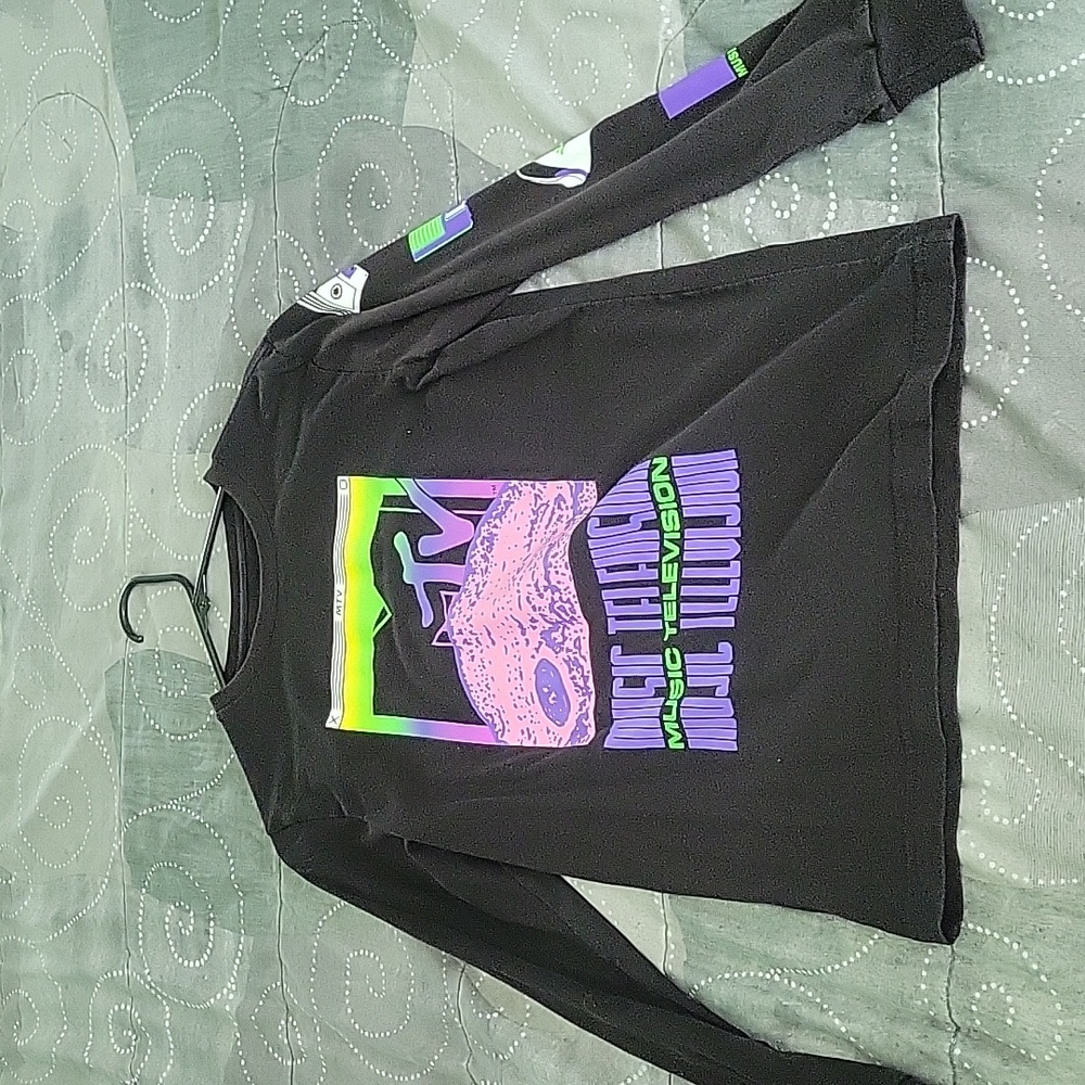 MTV long sleeve